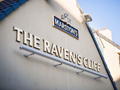 The Raven'S Cliff Lodge By Marston'S Inns Motherwell Exterior foto